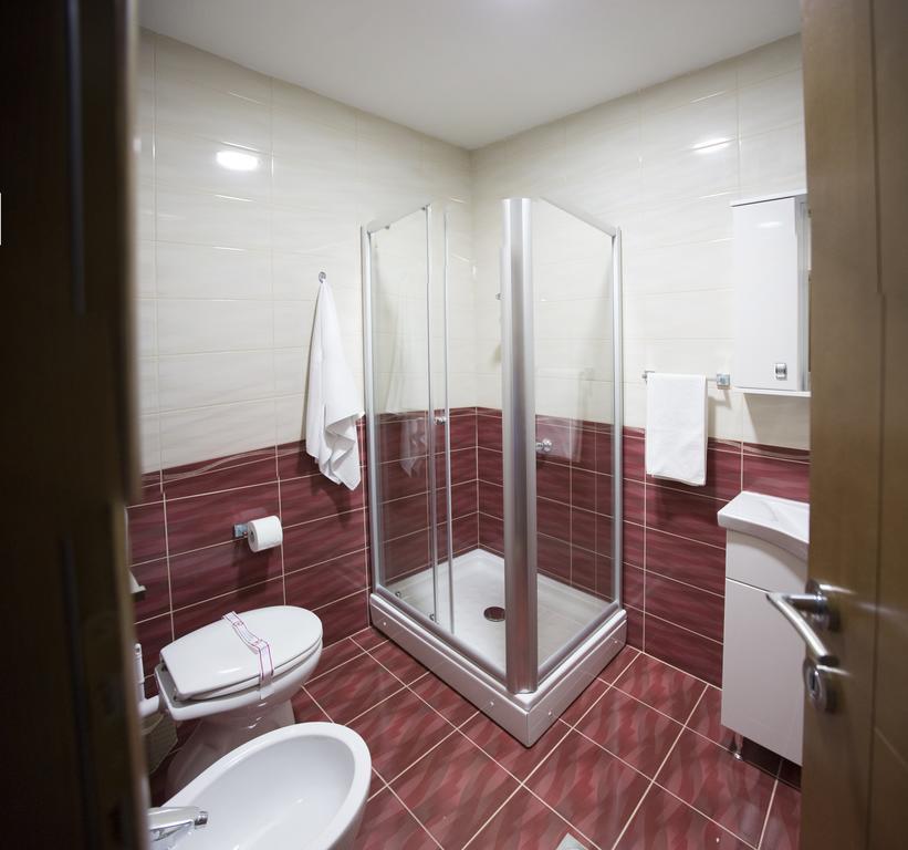 Apartmani Mg Nikšić Exteriör bild